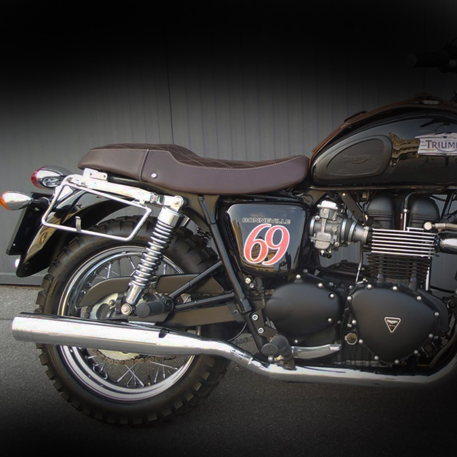 Triumph Bonneville 865 mechanisch verstellbare MCJ Auspuffanlage Tapered chrom/schwarz